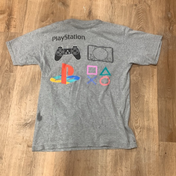 Retro PlayStation t-shirt! - Picture 5 of 5